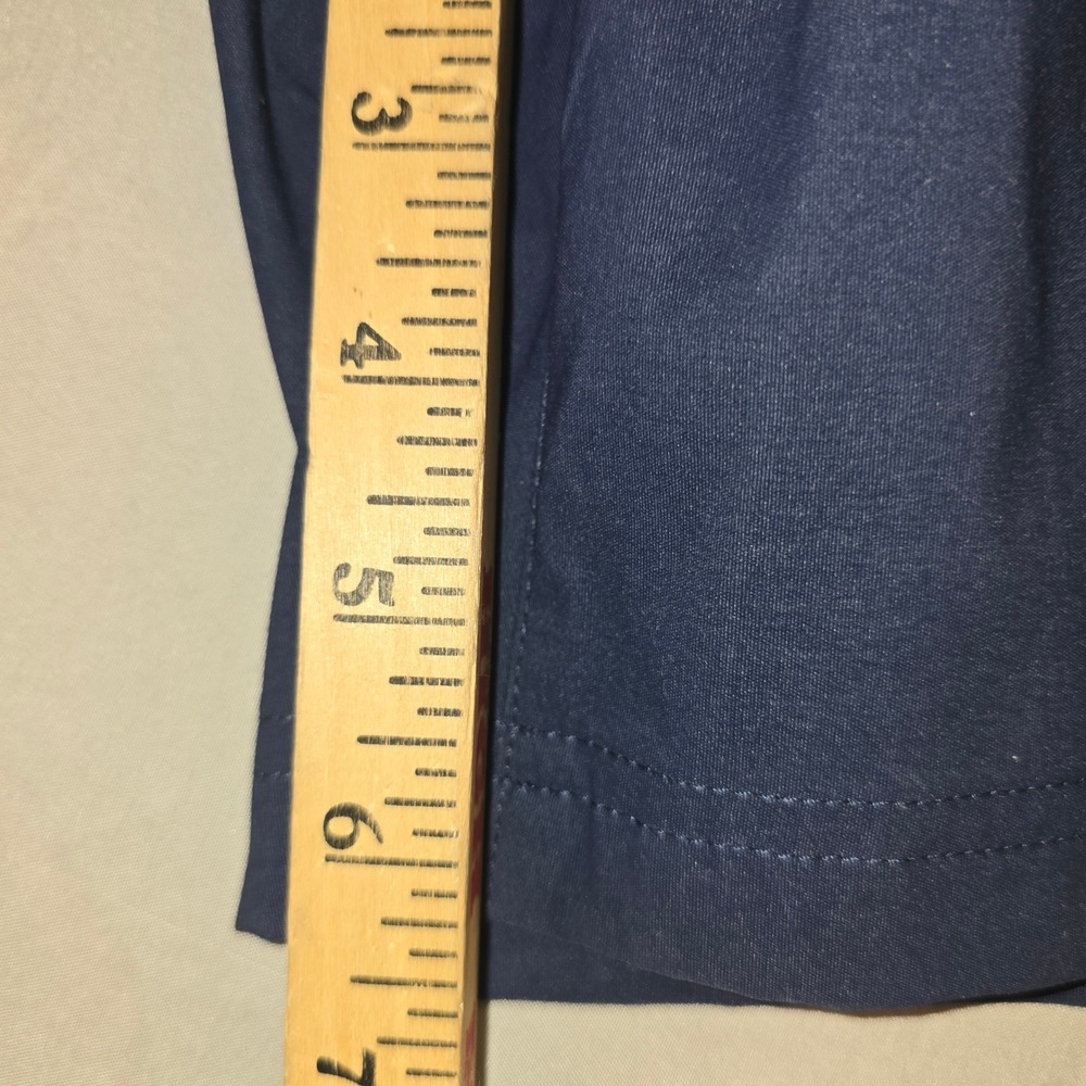 Eddie Bauer Rainier Short 24W Womens Navy Blue Stretch Hiking Outdoor UPF 50+ - Picture 5 of 10